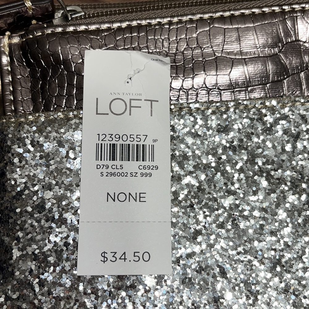 Ann Taylor Loft clutch bag is silver with glitter. - Picture 9 of 9